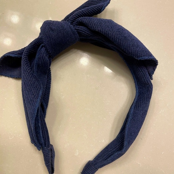 Cute Headband from Antropologie - Picture 1 of 5